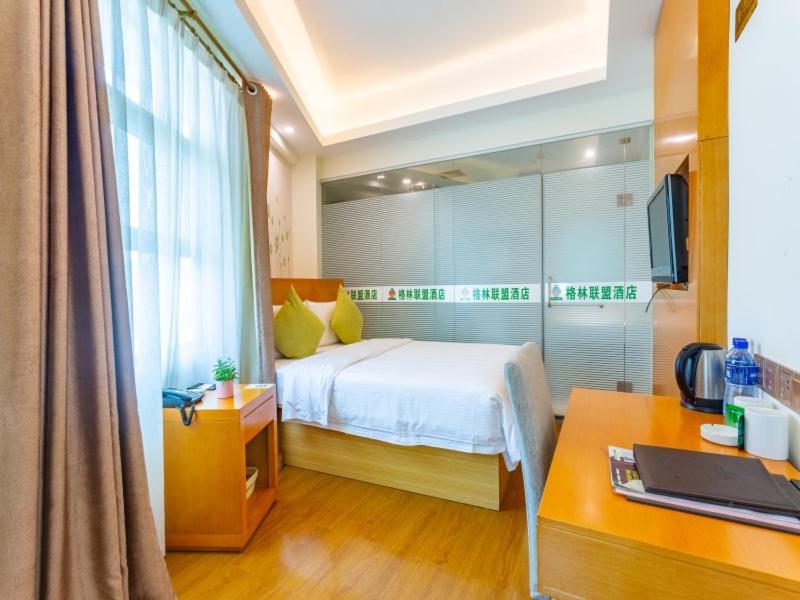 Greentree Alliance Sanya Jiyang District Yalongwan Road Hotel Екстер'єр фото