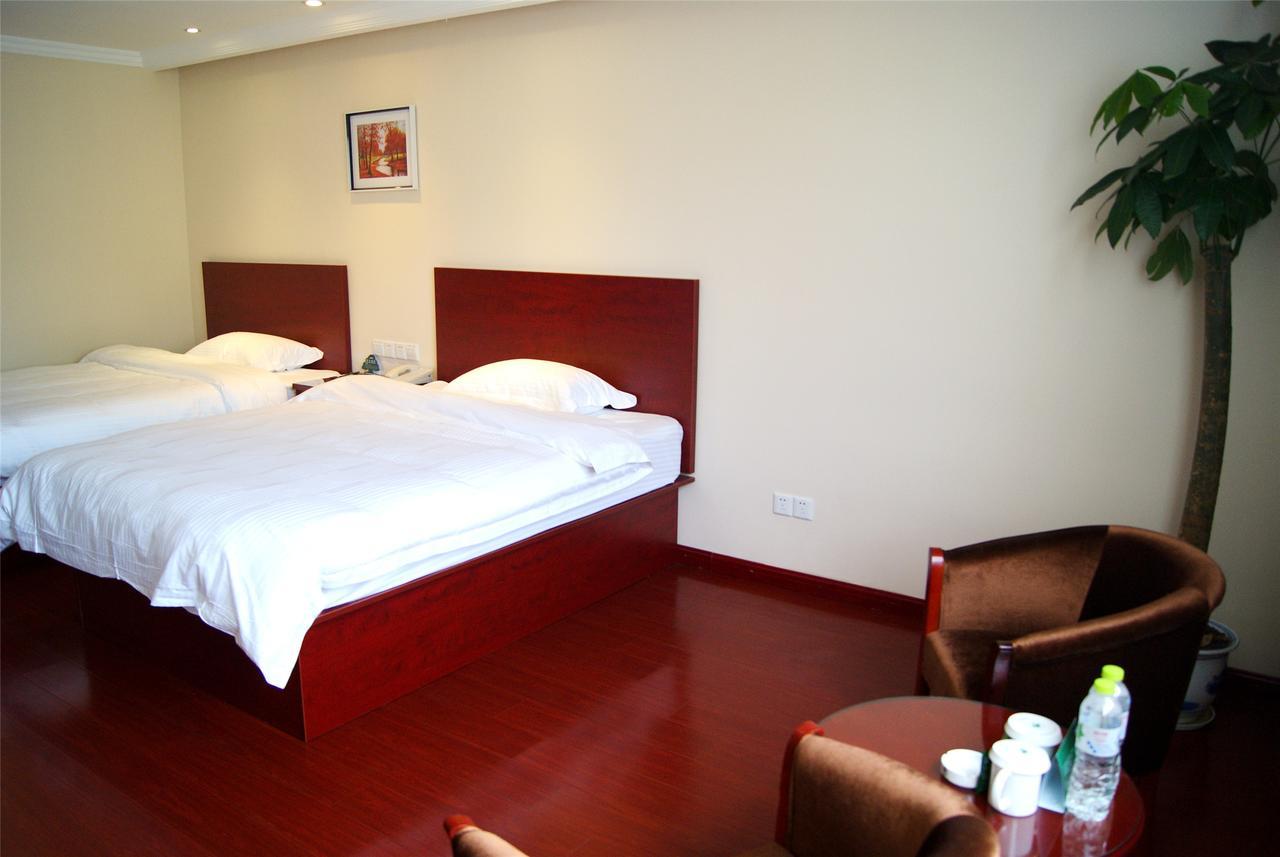 Greentree Alliance Sanya Jiyang District Yalongwan Road Hotel Екстер'єр фото