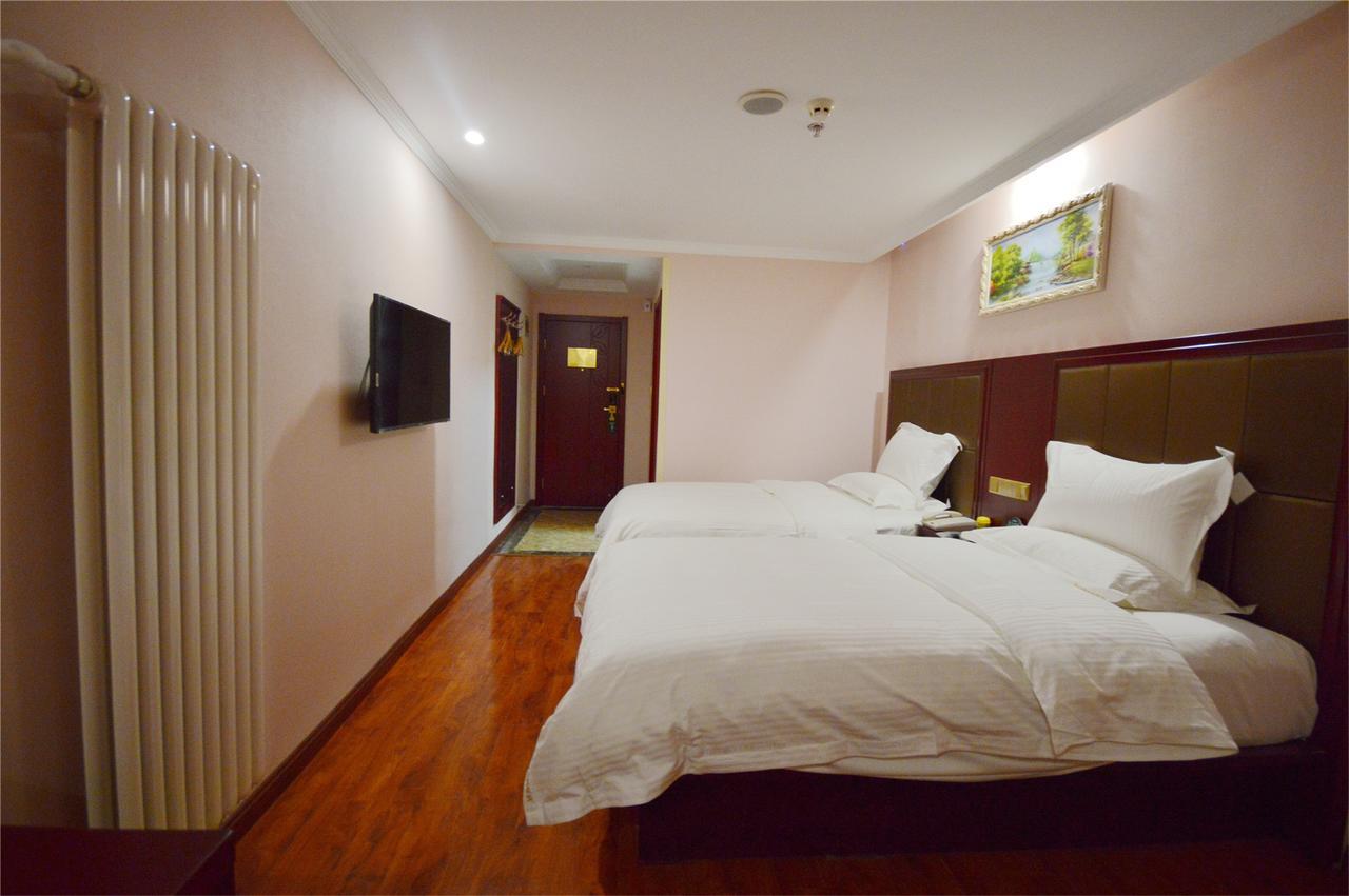 Greentree Alliance Sanya Jiyang District Yalongwan Road Hotel Екстер'єр фото