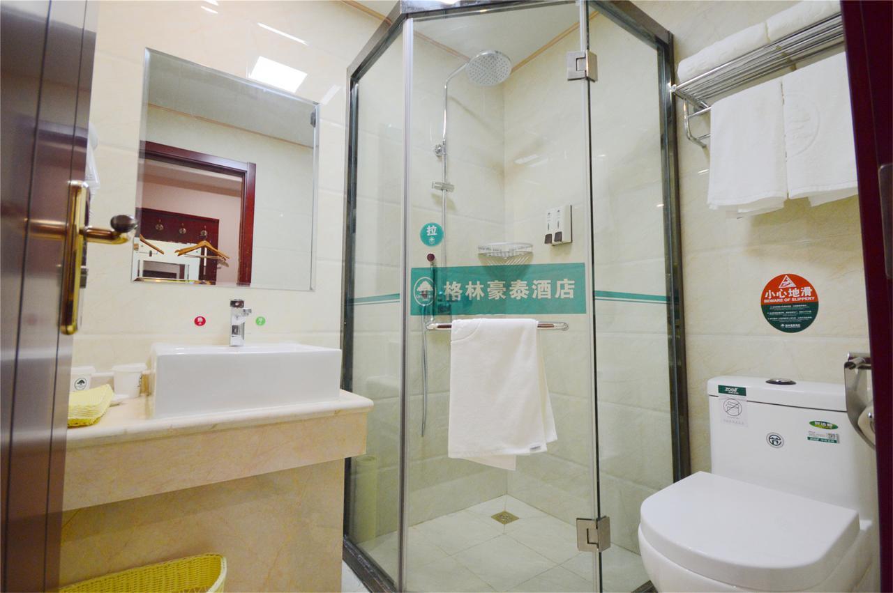 Greentree Alliance Sanya Jiyang District Yalongwan Road Hotel Екстер'єр фото