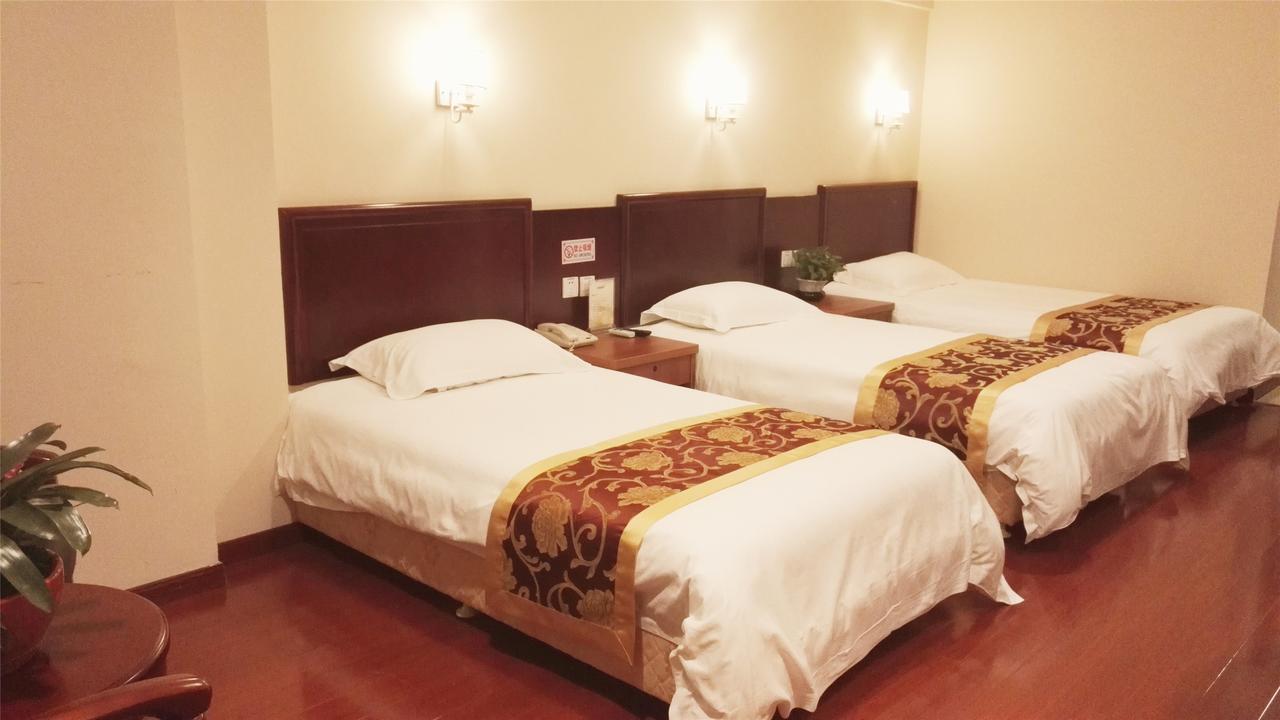 Greentree Alliance Sanya Jiyang District Yalongwan Road Hotel Екстер'єр фото
