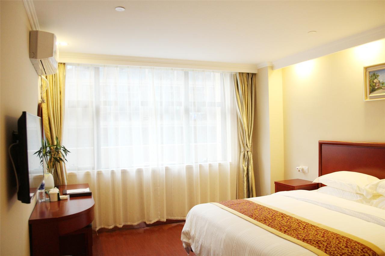 Greentree Alliance Sanya Jiyang District Yalongwan Road Hotel Екстер'єр фото
