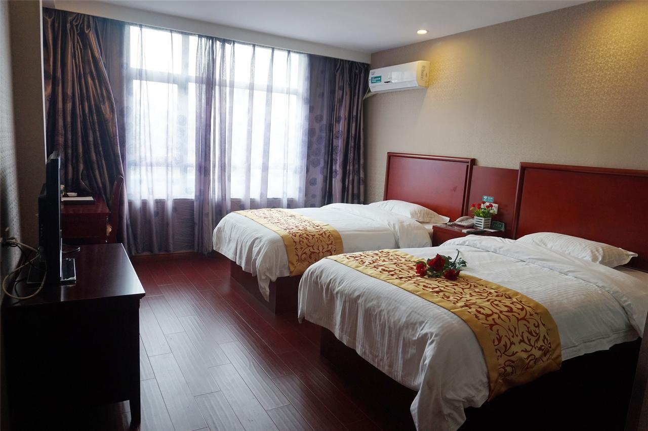 Greentree Alliance Sanya Jiyang District Yalongwan Road Hotel Екстер'єр фото